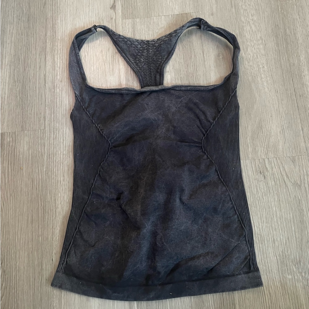 NWOT Free People Movement Good Karma Long Tank size M/L Washed Black - Picture 4 of 9
